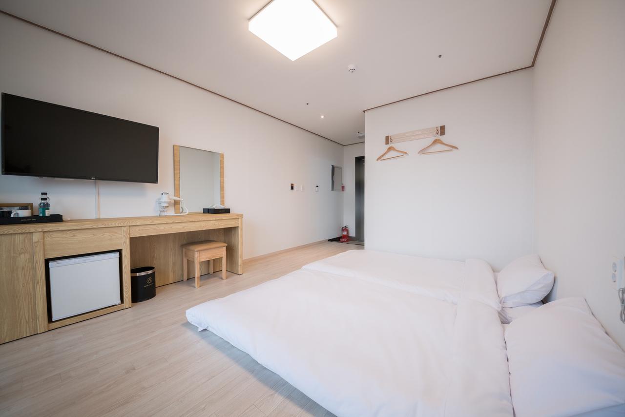 Jeju Mon Dieu Hotel エクステリア 写真